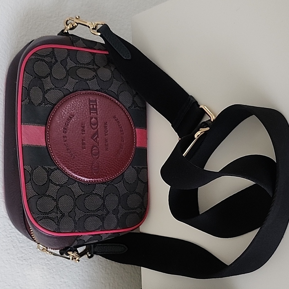 Coach Dempsey camera bag